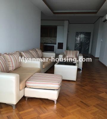 မြန်မာအိမ်ခြံမြေ - ငှားရန် property - No.4505 - စမ်းချောင်းမြို့နယ် Sanchaung Garden ကွန်ဒိုတွင် ပရိဘောဂပါပြီး အခန်းငှားရန် ရှိသည်။living room view