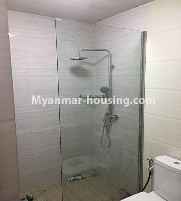 မြန်မာအိမ်ခြံမြေ - ငှားရန် property - No.4505 - စမ်းချောင်းမြို့နယ် Sanchaung Garden ကွန်ဒိုတွင် ပရိဘောဂပါပြီး အခန်းငှားရန် ရှိသည်။master bedroom bathroom