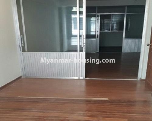 Myanmar real estate - for rent property - No.4516 - Ground floor and Mezzanine for rent in Highway Complex, Kamaryut! - mezzanine view