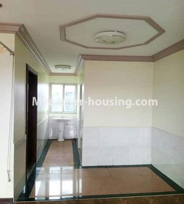 缅甸房地产 - 出租物件 - No.4519 - Forth floor and penthouse for rent in Shwe Pa Dauk Yeik Mon, Kamaryut! - master bedroom