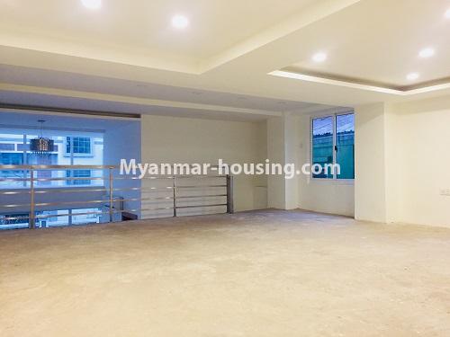 缅甸房地产 - 出租物件 - No.4548 - Decorated ground floor and half mezzanine for rent in Mayangone! - another view of mezzanine view