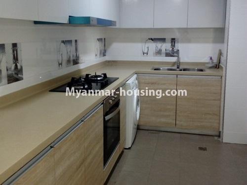 ミャンマー不動産 - 賃貸物件 - No.4559 - Duplex 4 bedrooms Star City Condo room for rent in Thanlyin! - kitchen view