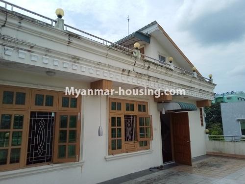 မြန်မာအိမ်ခြံမြေ - ငှားရန် property - No.4583 - မြောက်ဒဂုံတွင် ပရိဘောဂပါသော နှစ်ထပ်ခွဲတိုက်လုံးချင်း ငှားရန်ရှိသည်။top floor view