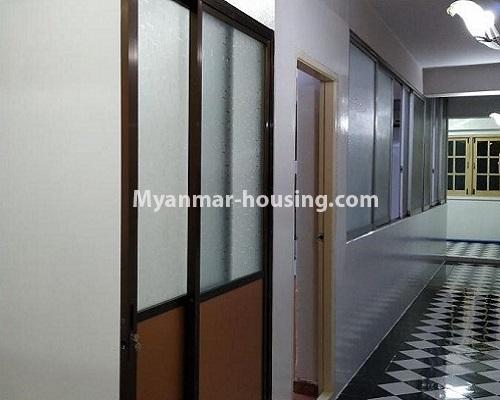 ミャンマー不動産 - 賃貸物件 - No.4594 - Mini condominium room for rent in Mingalar Taung Nyunt! - corridor view