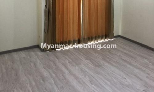 ミャンマー不動産 - 賃貸物件 - No.4598 - Newly built Condominium room for rent near Hladan Junction, Kamaryut! - bedroom 1