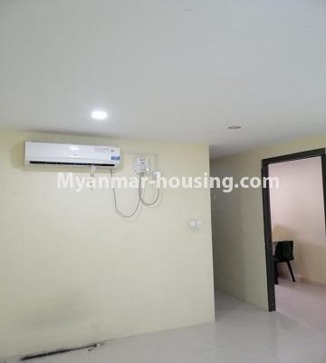 ミャンマー不動産 - 賃貸物件 - No.4599 - Muditar Condominium Small furnished room for rent in Mayangone! - single bedroom view