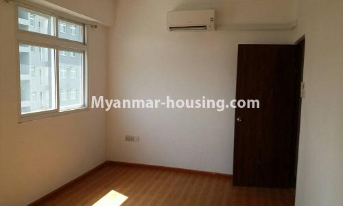 ミャンマー不動産 - 賃貸物件 - No.4608 - Ayar Chan Thar condominium room for rent in Dagon Seikkan! - master bedroom view