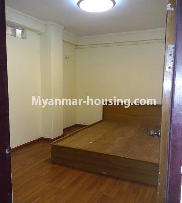 မြန်မာအိမ်ခြံမြေ - ငှားရန် property - No.4609 - ရန်ကင်းတွင် အိပ်ခန်းနှစ်ခန်းပါ ပထမထပ် ငှားရန်ရှိသည်။ - bedroom 1