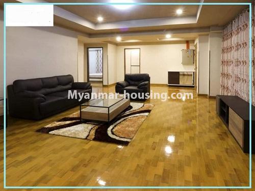 မြန်မာအိမ်ခြံမြေ - ငှားရန် property - No.4614 - ရန်ကင်းတွင် အိပ်ခန်းတစ်ခန်းပါသော စိန်းလဲ့အောင်ကွန်ဒိုခန်း ငှားရန်ရှိသည်။living room view