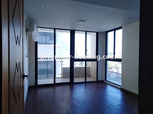 缅甸房地产 - 出租物件 - No.4616 - Furnished three bedrooms Thazin Condominium room for rent in Ahlone! - master bedroom 1
