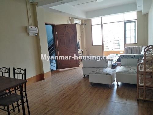 ミャンマー不動産 - 賃貸物件 - No.4620 - Two bedroom mini condominium room for rent in Bahan! - living room view