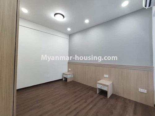 မြန်မာအိမ်ခြံမြေ - ငှားရန် property - No.4631 - အဆင့်တန်းမြင့်မြင့်နေချင်သူများအတွက် Time City Condo တွင် အခန်းငှားရန်ရှိသည်။ - another view of master bedroom