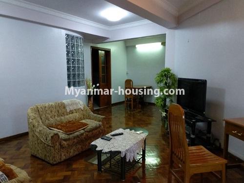 缅甸房地产 - 出租物件 - No.4635 - Furnished University Yeik Mon Condominium room for rent in Bahan! - living room view