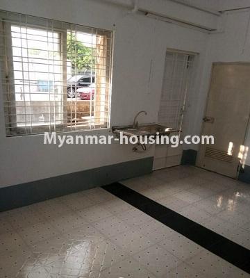 ミャンマー不動産 - 賃貸物件 - No.4636 - Ground floor for rent in Thin Gann Gyun! - kitchen area