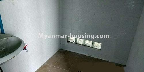Myanmar real estate - for rent property - No.4637 - Three bedrooms apartment room for rent in Hlaing! - master bedroom bathroom view