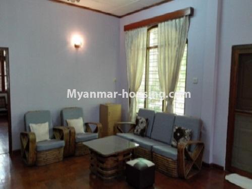 မြန်မာအိမ်ခြံမြေ - ငှားရန် property - No.4647 - သန်လျင်တွင် လုံးချင်းကောင်းကောင်းတစ်လုံး ငှားရန်ရှိသည်။Living room view