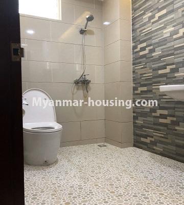 缅甸房地产 - 出租物件 - No.4648 - Nice condominium room for rent near Gandamar Whole Sales Mayangone! - bathroom 1 view