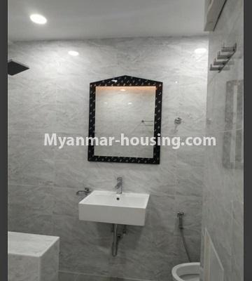 缅甸房地产 - 出租物件 - No.4658 - New Condominium Building room for rent in Hledan, Kamaryut! - bathroom 1 view
