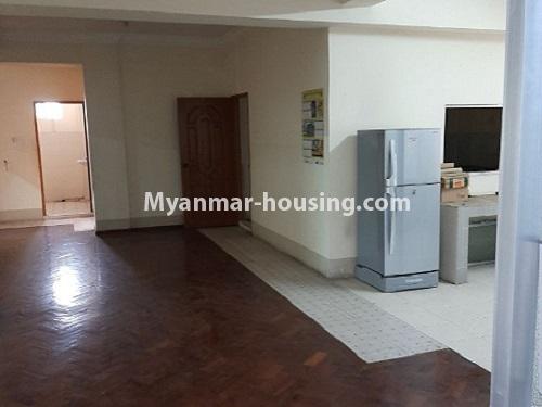 缅甸房地产 - 出租物件 - No.4660 - 3200 square feet condominium room for rent in Kamaryut! - living room view 