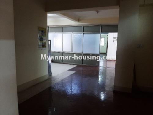缅甸房地产 - 出租物件 - No.4660 - 3200 square feet condominium room for rent in Kamaryut! - another view of living room