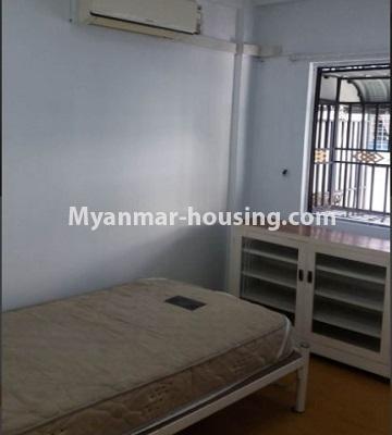 မြန်မာအိမ်ခြံမြေ - ငှားရန် property - No.4680 - ရန်ကင်း ရွေှအုန်းပင်အိမ်ရာ(၅)တွင် အိပ်ခန်းသုံးခန်းနှင့် ပရိဘောဂပါသောအခန်း ငှားရန်ရှိသည်။another single bedroom view
