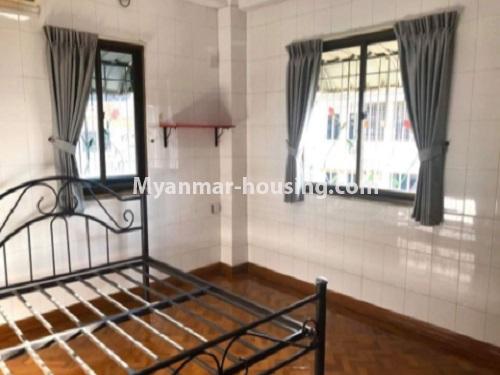 မြန်မာအိမ်ခြံမြေ - ငှားရန် property - No.4686 - ရွေှဂုံတိုင်တာဝါတွင် ကွန်ဒိုအခန်းကောင်းတစ်ခန်း ငှားရန်ရှိသည်။ - master bedroom view