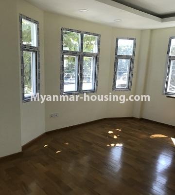 ミャンマー不動産 - 賃貸物件 - No.4701 - Two storey house on Bayint Naung Road for rent in Insein! - bedroom view