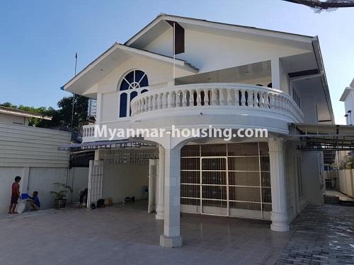缅甸房地产 - 出租物件 - No.4702 - Six BHK two storey landed house for rent in Golden Valley, Bahan! - house and compound view