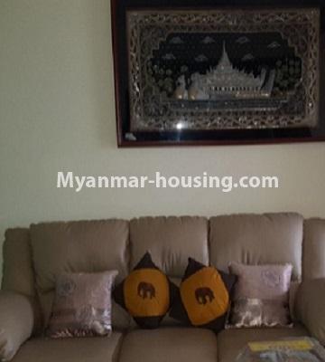 缅甸房地产 - 出租物件 - No.4704 - One BHK Maharnawat Condominium room for rent in Botahtaung! - Living room view