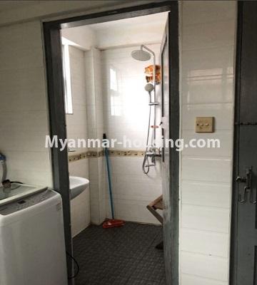 缅甸房地产 - 出租物件 - No.4708 - Nice apartment near San Yeik Nyein  Ga Mone Pwint, Kamaryut! - bathroom view