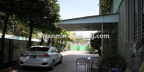 Myanmar real estate - for rent property - No.4725 - Half and one storey landed house with large yard for rent in Yankin - 