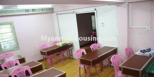 Myanmar real estate - for rent property - No.4725 - Half and one storey landed house with large yard for rent in Yankin - room view