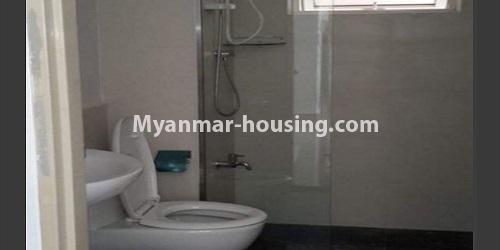 缅甸房地产 - 出租物件 - No.4733 - Furnished Duplex Penthouse for rent in Star City, Thanlyin! - another bathroom view