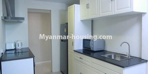 ミャンマー不動産 - 賃貸物件 - No.4755 - 3BHK Pyay Garden Residence serviced room for rent in Sanchaung! - kitchen view