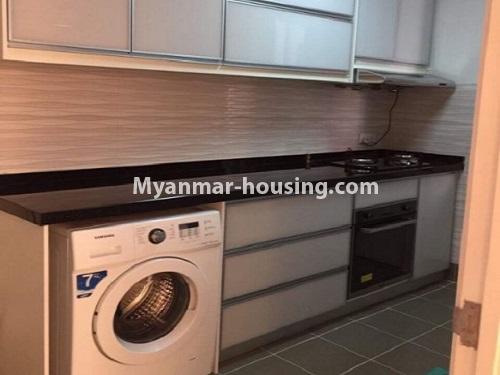 ミャンマー不動産 - 賃貸物件 - No.4758 - B Zone Two bedroom unit in Star City, Thanlyin! - kitchen view