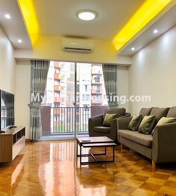 缅甸房地产 - 出租物件 - No.4761 - Furnished and decorated B Zone 2BHK unit for rent in Star City, Thanlyin! - living room view