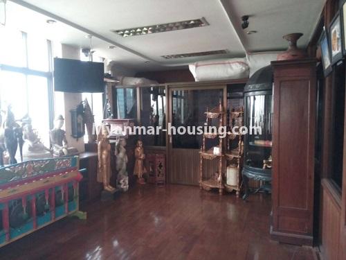 ミャンマー不動産 - 賃貸物件 - No.4776 - European designed room for rent in Yangon Downtown! - anothr view of living room