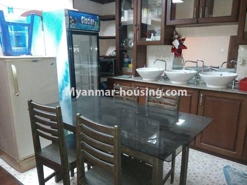 ミャンマー不動産 - 賃貸物件 - No.4776 - European designed room for rent in Yangon Downtown! - kitchen view