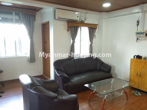 ミャンマー不動産 - 賃貸物件 - No.4777 - Nice 2BHK condominium room for rent in Sanchaung! - living room view