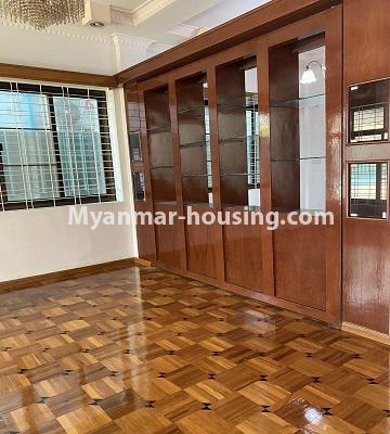 ミャンマー不動産 - 賃貸物件 - No.4781 - 7BHK decorated landed house for rent in Yankin! - living room area view