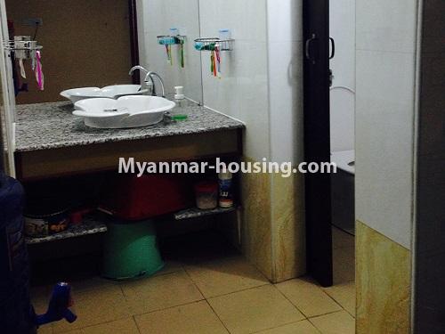 Myanmar real estate - for rent property - No.4791 - Condominium room in Latha for rent! - bathroom view