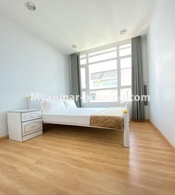 ミャンマー不動産 - 賃貸物件 - No.4793 - Two bedrooms unit in G.E.M.S Condominium for rent, Hlaing! - single bedroom view