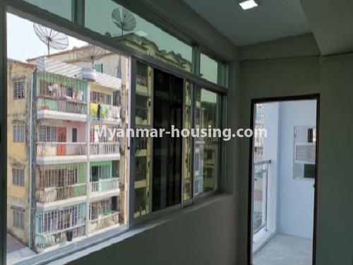 缅甸房地产 - 出租物件 - No.4797 - 2 BHK apartment room for rent in Tarmway! - front side view