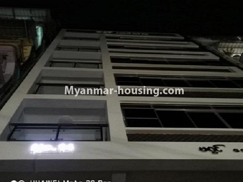 ミャンマー不動産 - 賃貸物件 - No.4797 - 2 BHK apartment room for rent in Tarmway! - building view