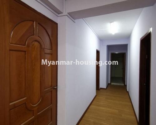 缅甸房地产 - 出租物件 - No.4800 - First floor 3 BHK apartment room for rent in Tarmway! - corridor view