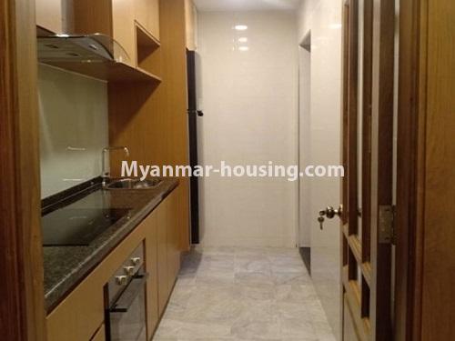 ミャンマー不動産 - 賃貸物件 - No.4804 - Luxurious Time City Condo Room for rent in Kamaryut! - kitchen view