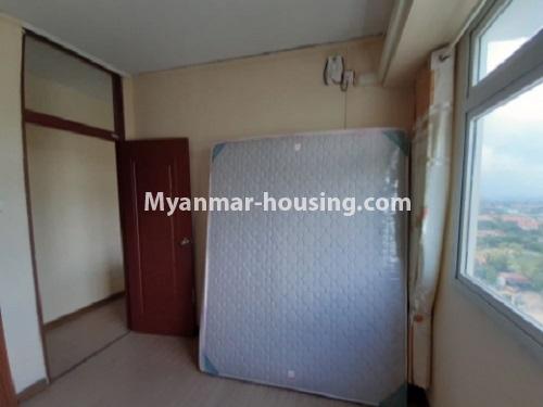မြန်မာအိမ်ခြံမြေ - ငှားရန် property - No.4837 - ရတနာနှင်းဆီအိမ်ရာတွင် အခန်းကျယ်တစ်ခန်း ငှားရန်ရှိသည်။bedroom view