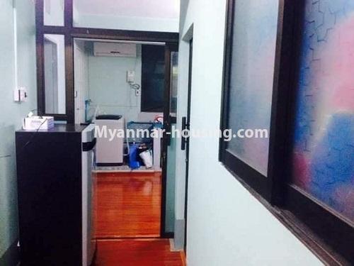 ミャンマー不動産 - 賃貸物件 - No.4838 - 2 BHK apartment room with reasonable price for rent in Botahtaung! - another view of corridor
