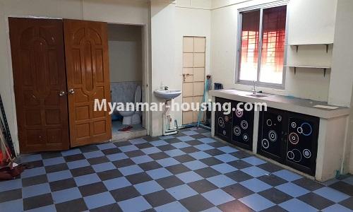မြန်မာအိမ်ခြံမြေ - ငှားရန် property - No.4841 - မြို့ထဲတွင် ရုံးခန်းအတွက် ကွန်ဒိုခန်းငှားရန်ရှိသည်။kitchen view