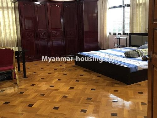 မြန်မာအိမ်ခြံမြေ - ငှားရန် property - No.4843 - မြောက်ဒဂုံတွင် အိပ်ခန်း ခုနှစ်ခန်းပါသော နှစ်ထပ်အိမ်တစ်လုံး ငှားရန်ရှိသည်။ - another bedroom view